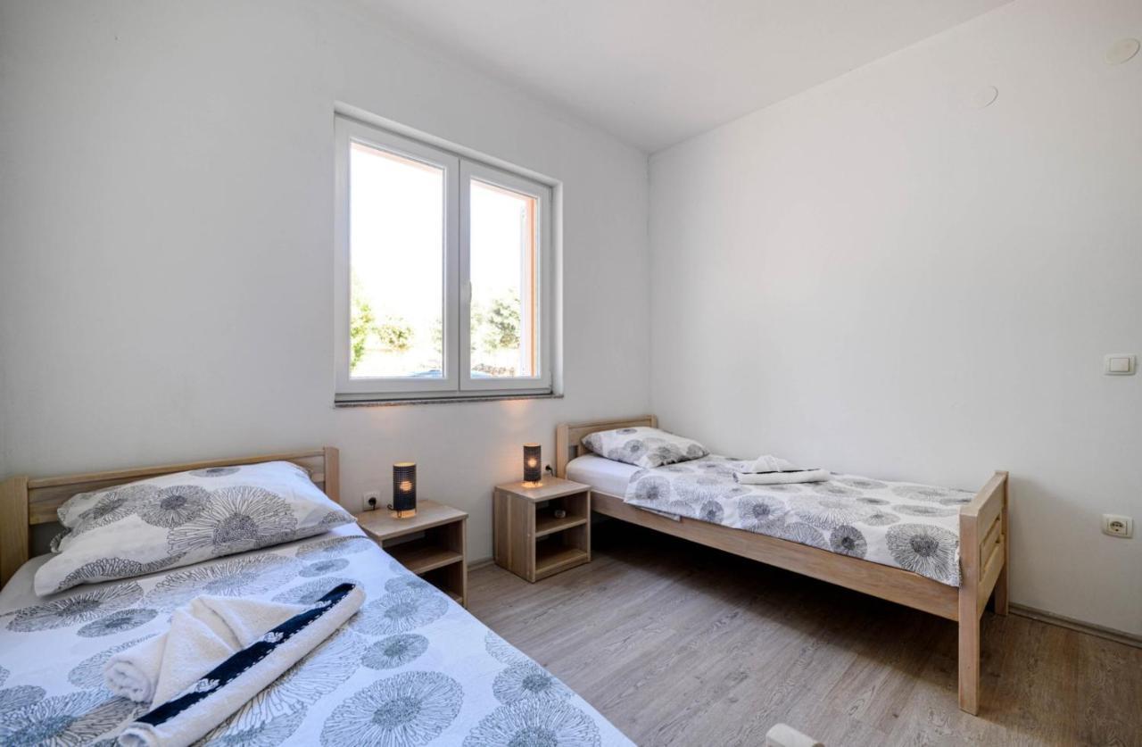 Apartments Oto Žaborić Eksteriør billede
